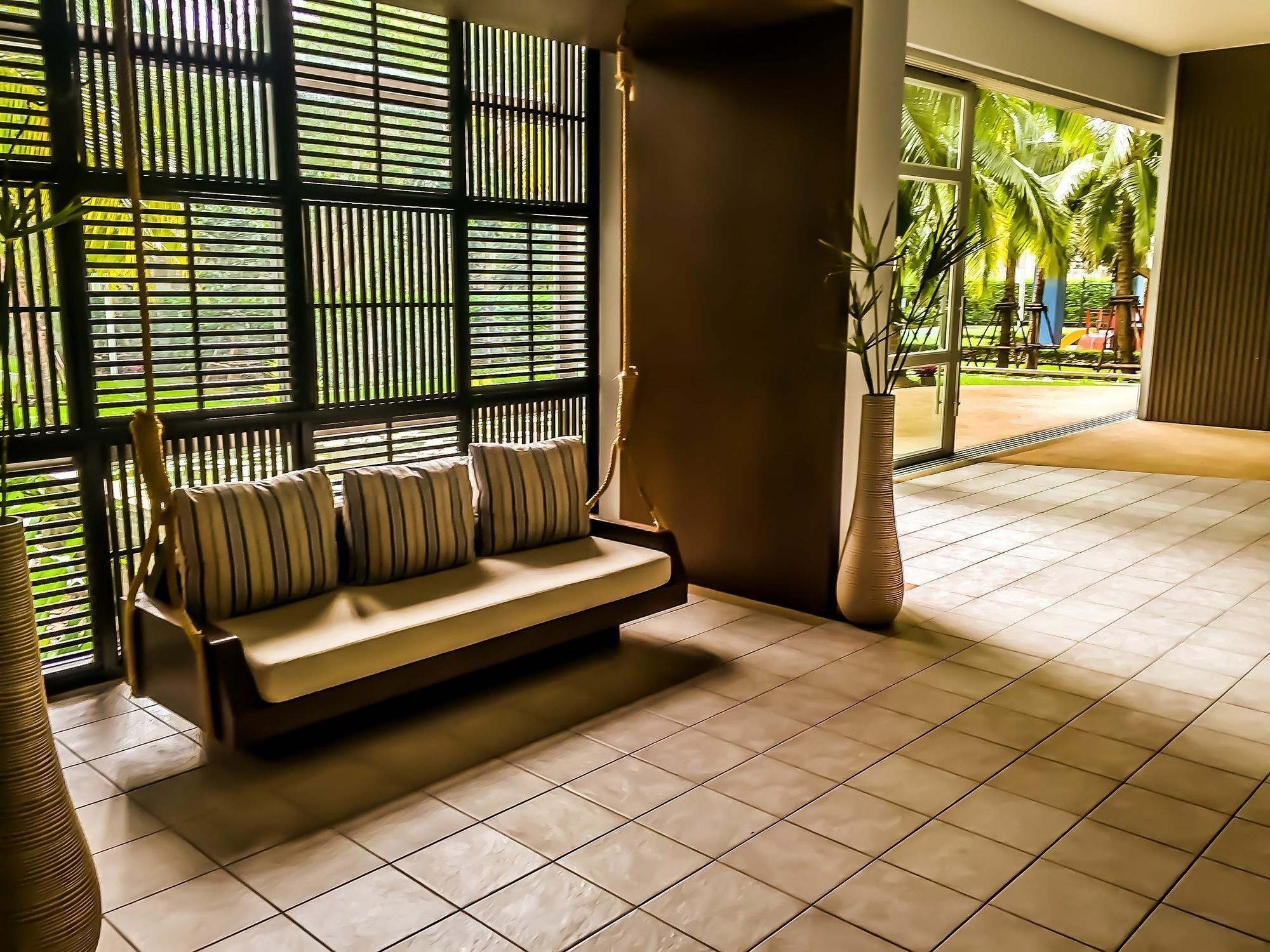 Lumpini Seaview Jomtien By Parikal Hotel ภายนอก รูปภาพ